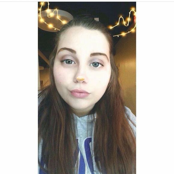 Meet your Posher, Briana - Picture 1 of 1